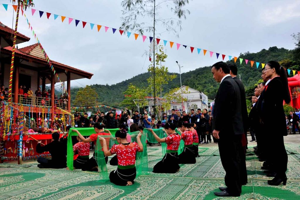 Văn học nghệ thuật Lai Châu