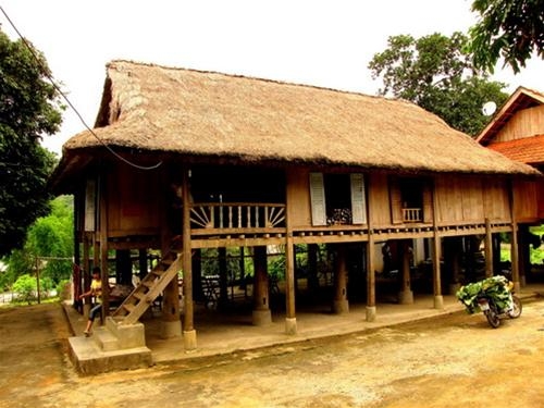 Nhà sàn - Nét đẹp văn hoá của dân tộc Thái - Văn học nghệ thuật Lai Châu
