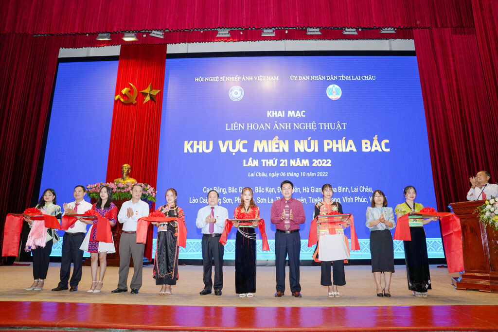 Văn học nghệ thuật Lai Châu