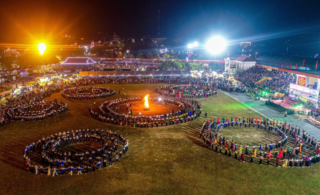 Văn học nghệ thuật Lai Châu