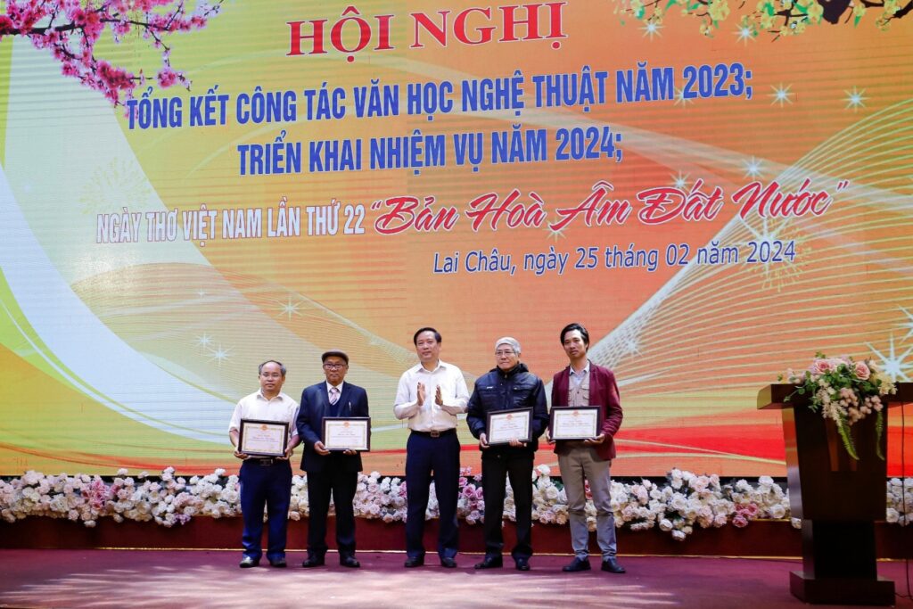 Văn học nghệ thuật Lai Châu