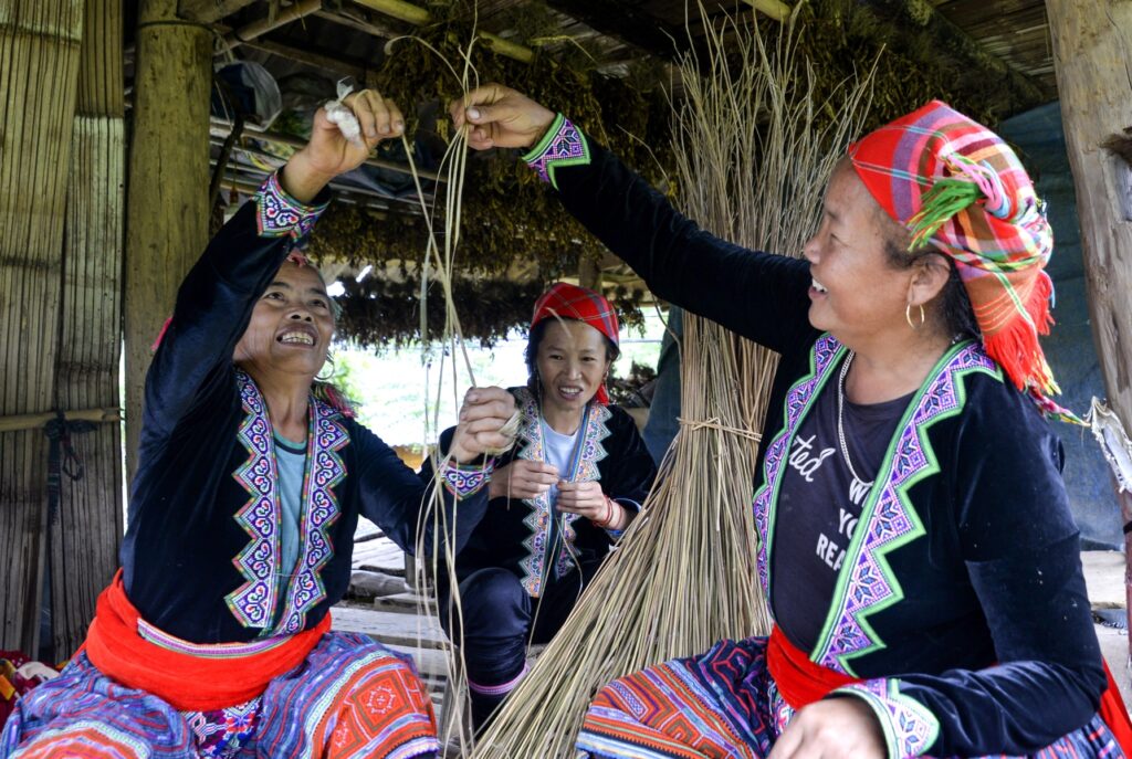 Văn học nghệ thuật Lai Châu