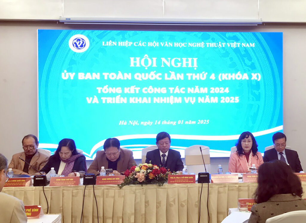 Văn học nghệ thuật Lai Châu