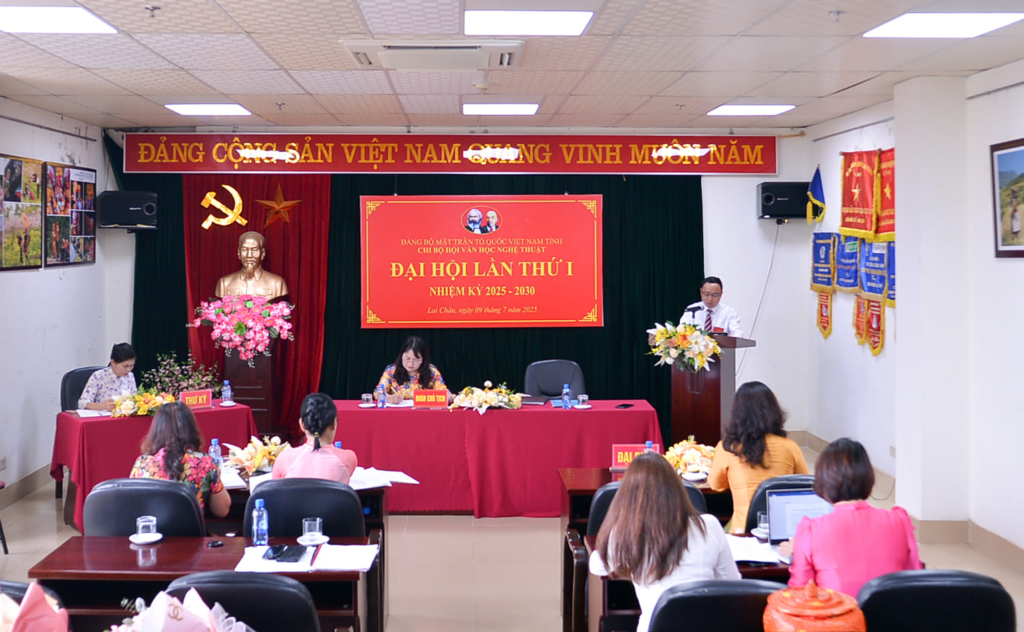 Văn học nghệ thuật Lai Châu
